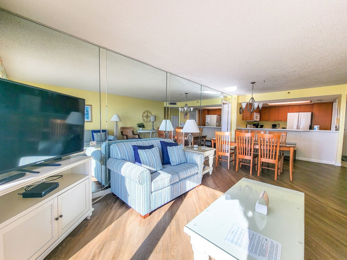 Interior 4, 904 South Hampton 2 Bedroom Condo, Horry