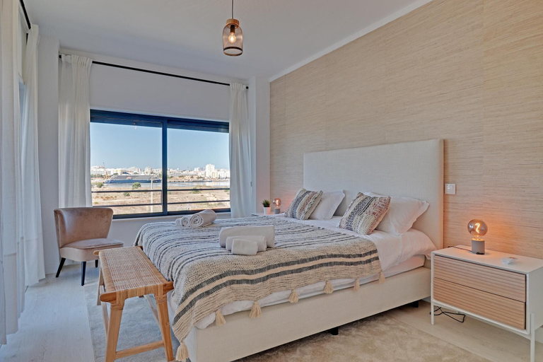 Others 5, Casa Ferraguido by Portucasa, Lagoa