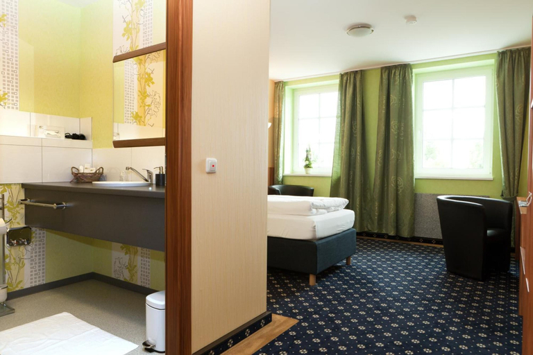 Others 5, Hotel Deutscher Hof, Darmstadt-Dieburg