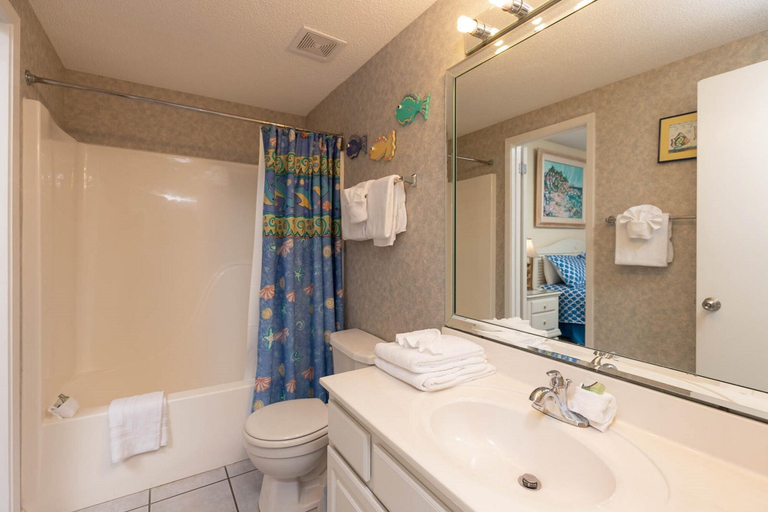 Bathroom 4, Phoenix VII by Brett/Robinson Vacations, Baldwin