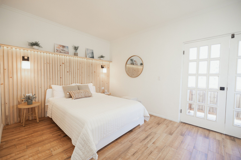 Bedroom 24