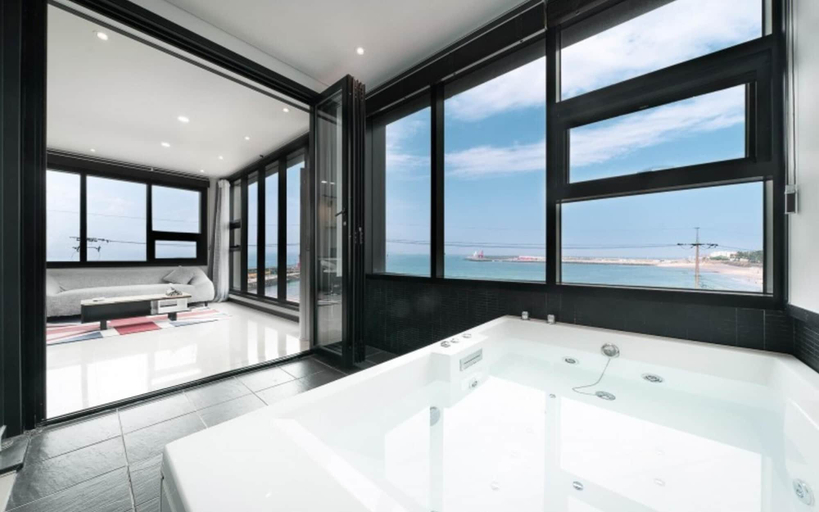 Bathroom 4, Jeju Judith Pension, Jeju