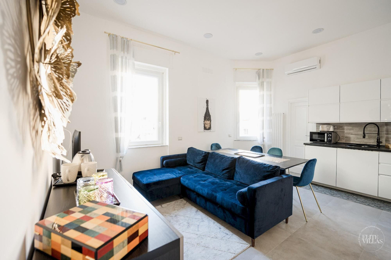 Room 4, Poerio 98 Luxury Apartment, Napoli