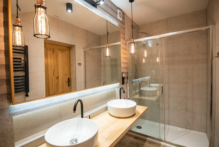 Bathroom 3, Willa Pokusa, Nowy Targ