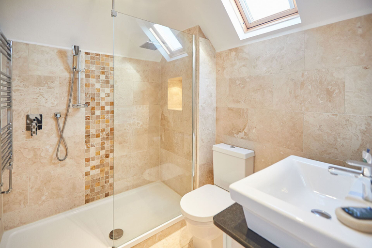 Bathroom, Host Stay The Chimneys, Northumberland