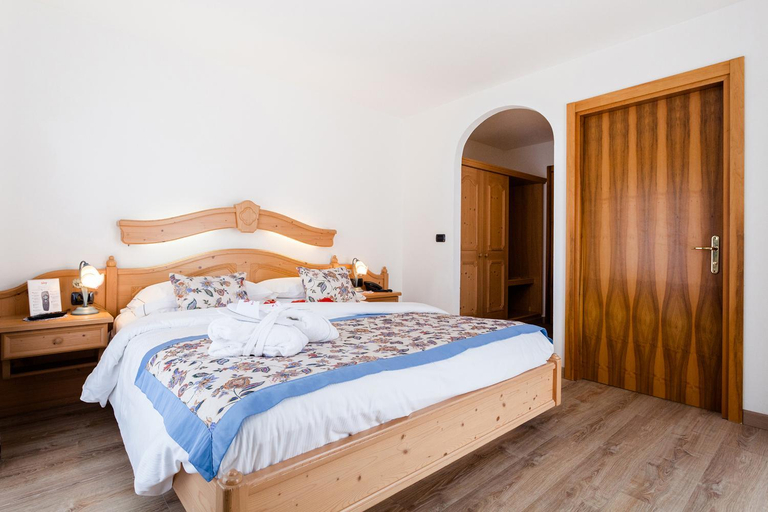 Bedroom 3, Hotel Vienna, Trento