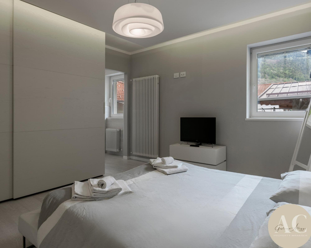 Bedroom 3, Snowhite in Incudine, Brescia