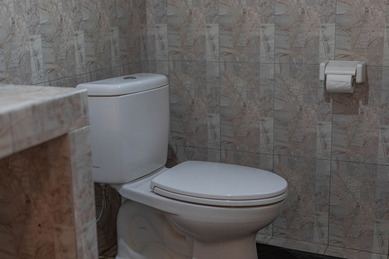 Bathroom 5