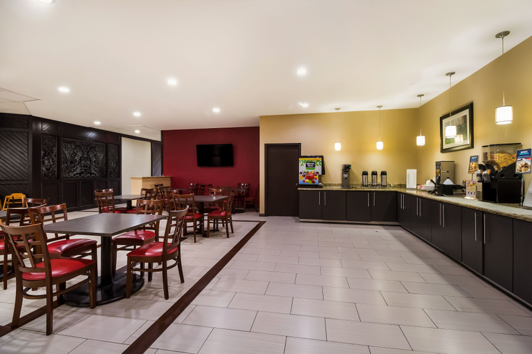 Food & Drinks 5, Clarion Pointe Lake Jackson - Clute, Brazoria