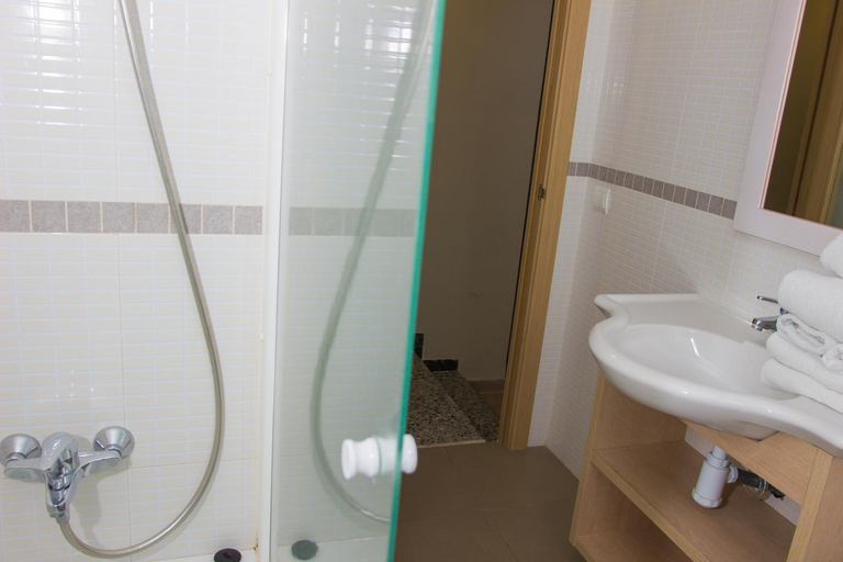 Bathroom 4, Villa Cristina | Rentalmar, Tarragona
