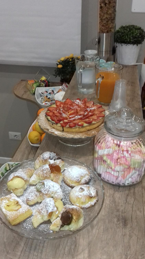 Food & Drinks 5, Due Passi Suite, Palermo