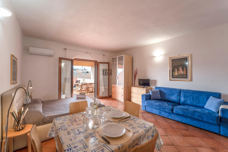 Others 5, Relaxing Cristal Blu Studio sleeps 4, Olbia-Tempio