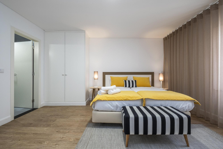 Room 2, Studios Funchal 104 by Homing, Funchal