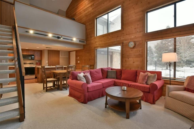 Others 5, Seven Springs Sunridge 3 BR Condo, Sleeps 10! by RedAwning, Somerset