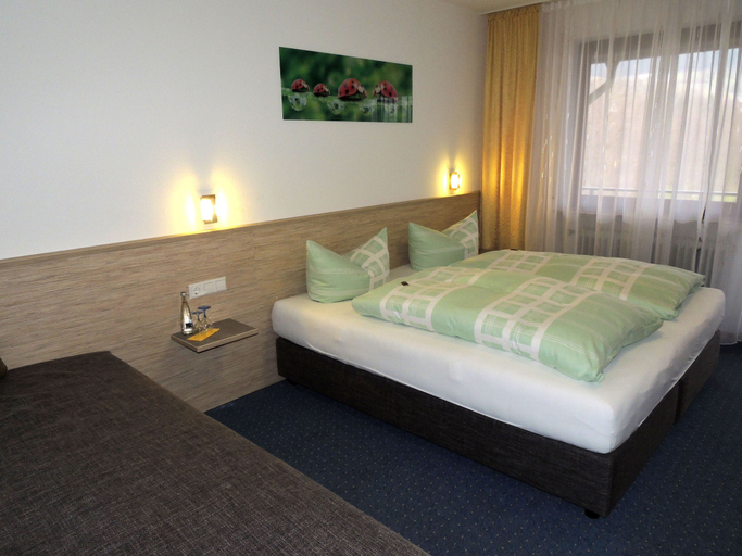 Bedroom 3, Faxe Schwarzwälder Hof, Ortenaukreis