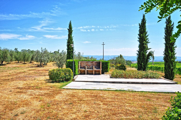 Facilities 2, Vittoriana near San Gimignano by PosarelliVillas, Siena