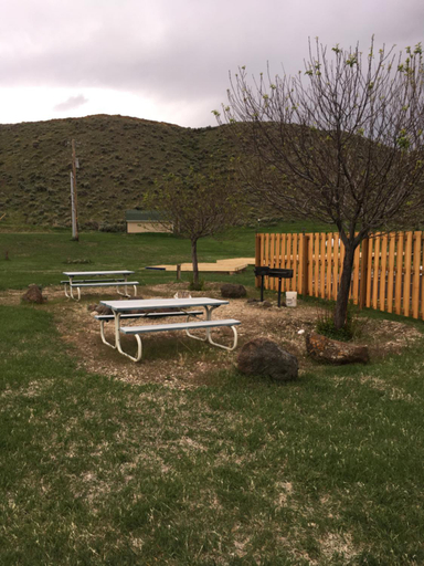 Others 5, Green Creek Inn and RV Park, Park