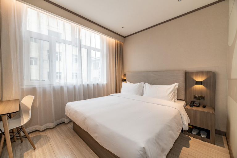 Bedroom 3, Hanting Hotel (Kuitun Sanyo Plaza), Ili Kazakh