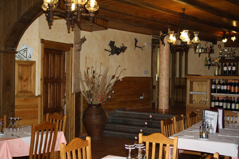 Food & Drinks 5, Hostal Tribal, Zamora