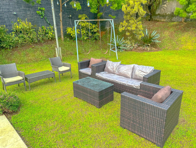 Others 3, Villa Versay Puncak, Bogor