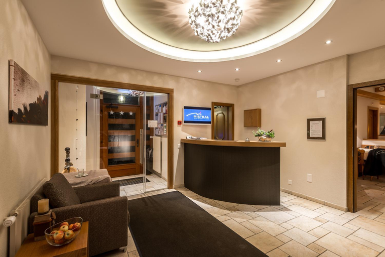 Public Area, Hotel Mistral Superior, Visp