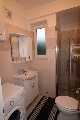 Bathroom 3, Apartment for 4 Person in Liznjan,istrien,kroatien, Ližnjan