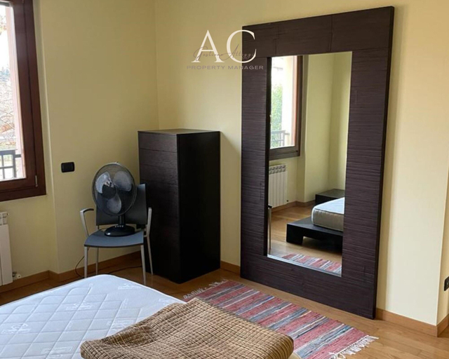 Bedroom 2, The House on the Lake, Varese