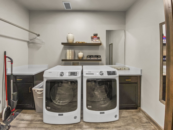 Laundry, 106 Blackstone Mountain Marvel! 2 Bedroom Condo by RedAwning, Summit