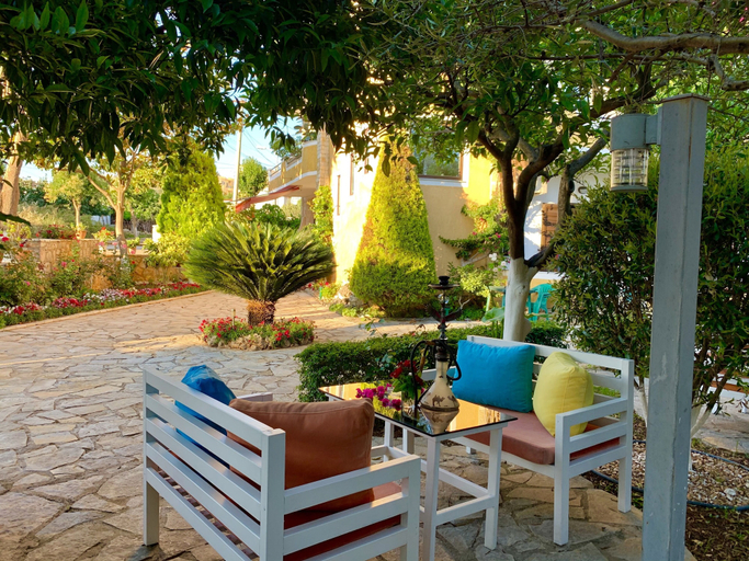 Others 5, Flower Garden Villa , Sarandës
