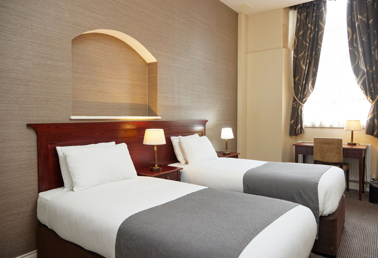 Bedroom 3, George Hotel Huntingdon by Greene King Inns, Cambridgeshire