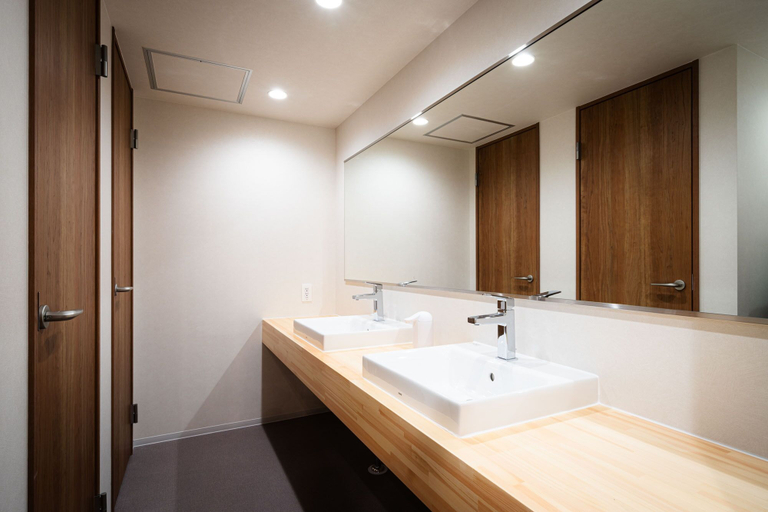Bathroom 3, MANGA ART HOTEL BAKUROCHO, Chūō