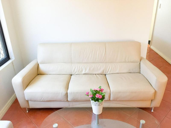 Public Area, Caversham B&B, Swan