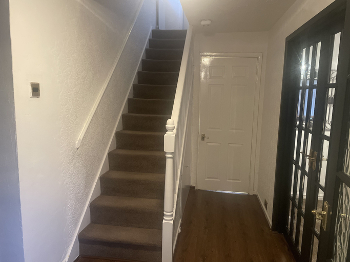 Others 5, 4 Bedroom House - Sleeps 6 - Garden, Bbq, Parking, Birmingham
