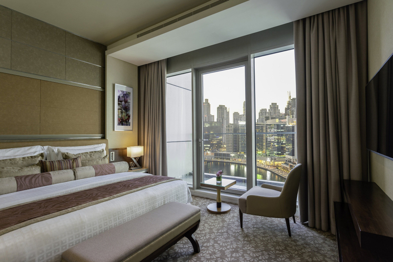 Bedroom 3, Renaissance Business Bay Hotel, Dubai, Dubai