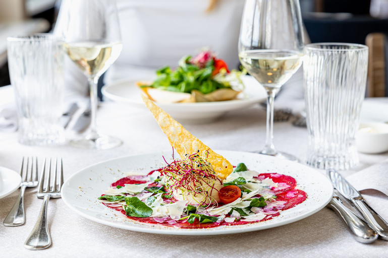 Food & Drinks 7