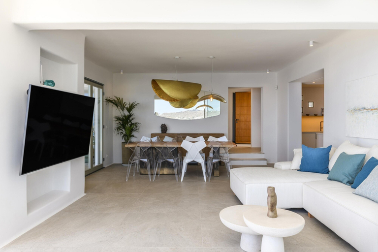 Room 3, Villa Channel II in Psarou Mykonos, South Aegean