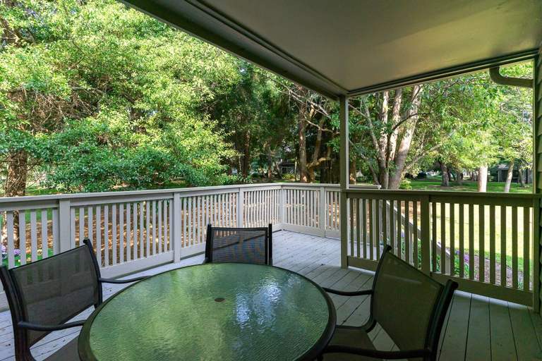 Terrace/patio 5, Charming 3 bedroom unit nestled among the trees - 15C West Hyde Park 3 Villa, Horry