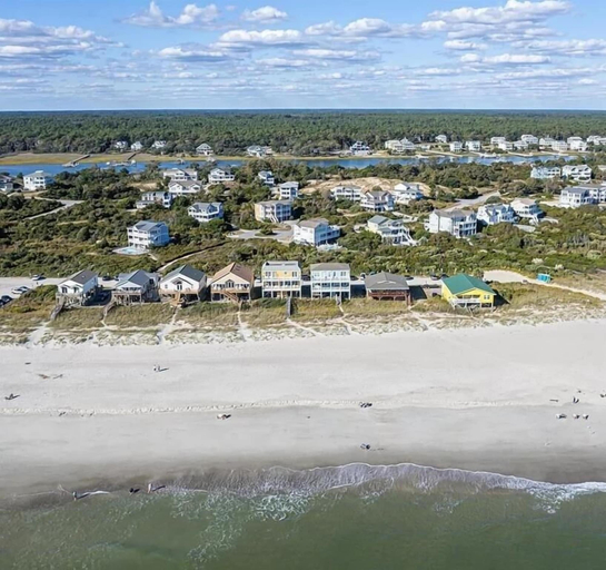 Beach 3, Sea It All 2 Bedroom Home by RedAwning, Brunswick