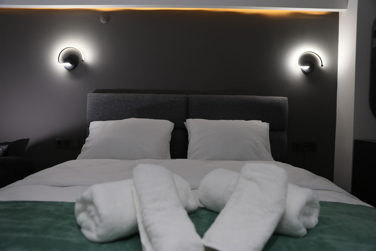 Bedroom 3, Aybek Ratio Hotel, Merkez
