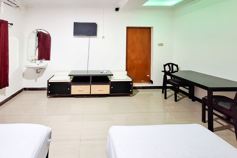 Bedroom 8