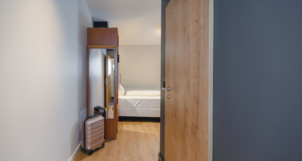 Bedroom 5, PLAZA INN Köln Pulheim, Rhein-Erft-Kreis