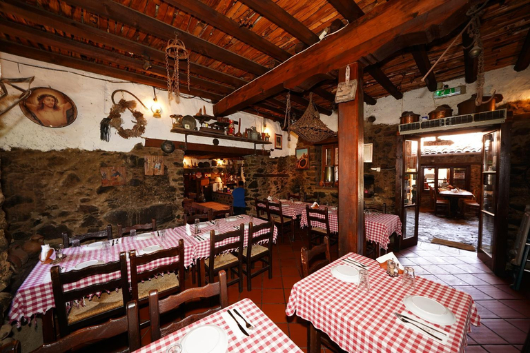Food & Drinks 3, Linos Inn