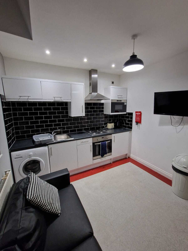 Others, Charming 2-bed Apartment in Gateshead, Gateshead