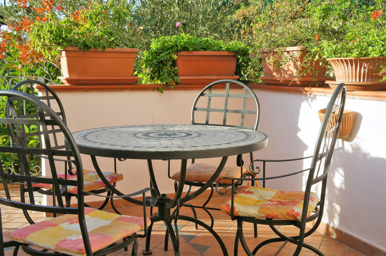 Terrace/patio 2, Residence Albarosa, Salerno