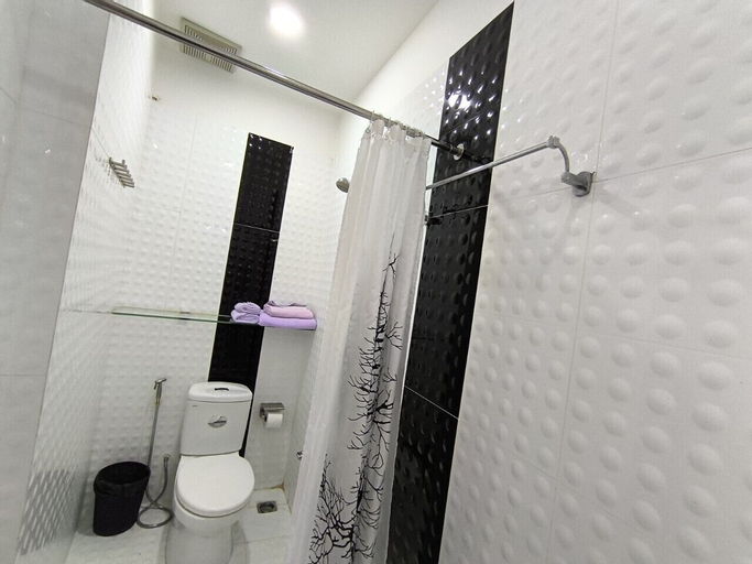 Bathroom 3