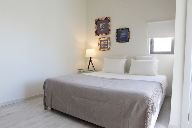 Bedroom 2, Villa Sta.Marinha, Lisbon