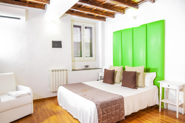 Others 4, Trevi Queen Apartments, Roma