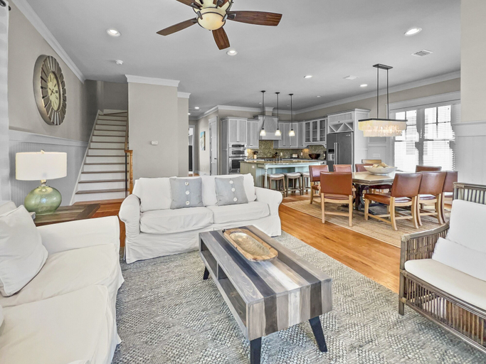 Food & Drinks 4, Pompano Palace - 4 Br home by RedAwning, Walton