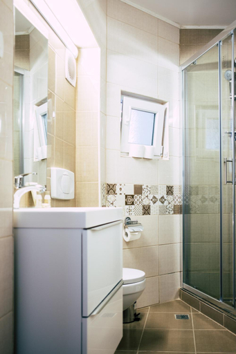 Bathroom 4, Drachenhaus, Brasov