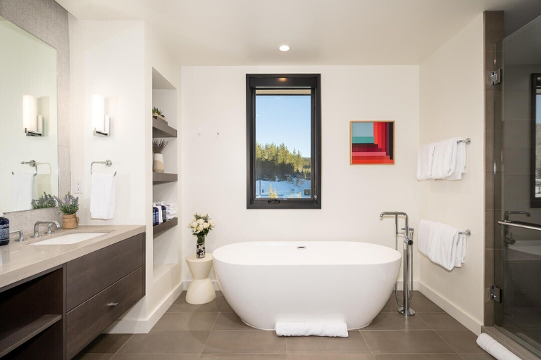 Bathroom 3, 6a Treeline Springs 5 Bedroom Home by Moonlight Basin Lodging, Madison